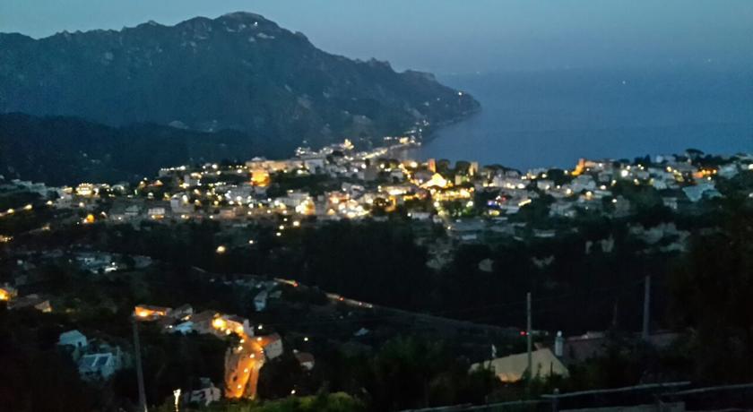 B&B Oliva Scala Luaran gambar