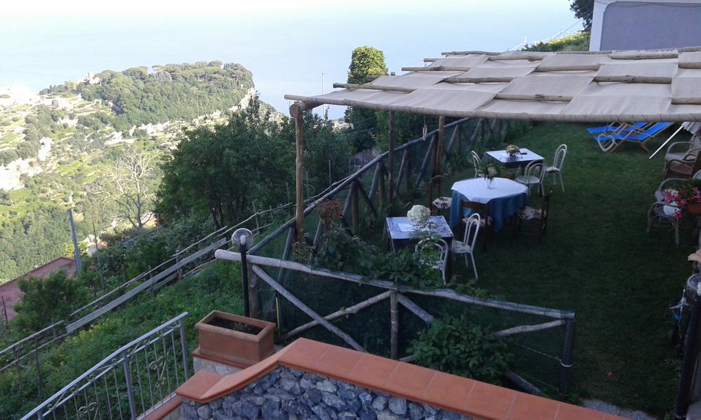 B&B Oliva Scala Luaran gambar