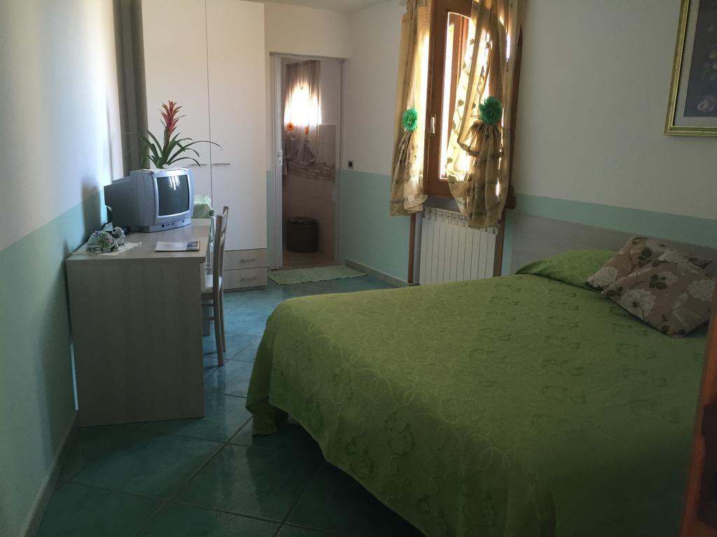 B&B Oliva Scala Luaran gambar