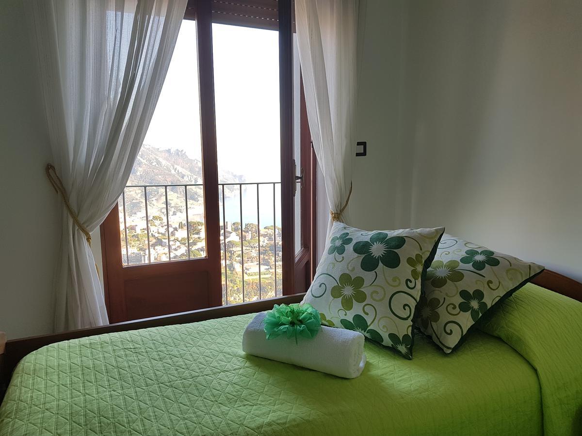 B&B Oliva Scala Luaran gambar